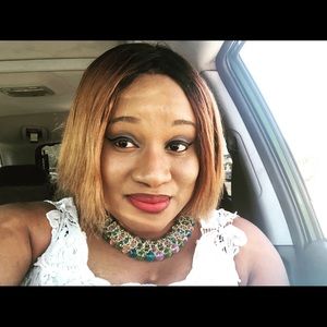 Meet your Posher, Juliet